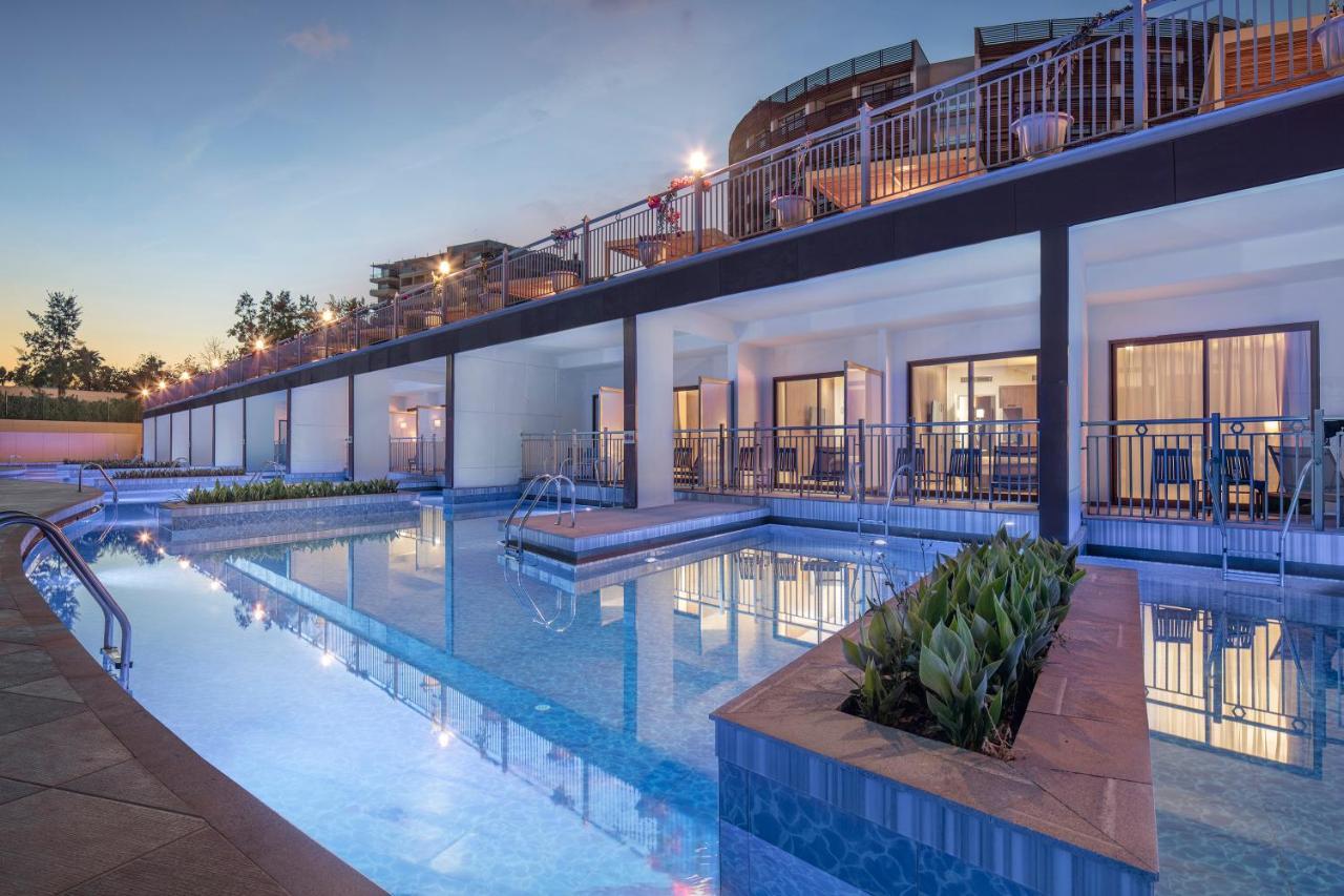 Nirvana Cosmopolitan Hotel - Convention & Sports Center Antalya Kültér fotó