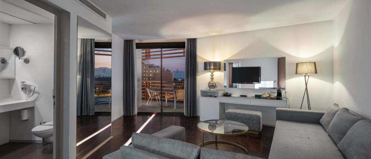 Nirvana Cosmopolitan Hotel - Convention & Sports Center Antalya Kültér fotó