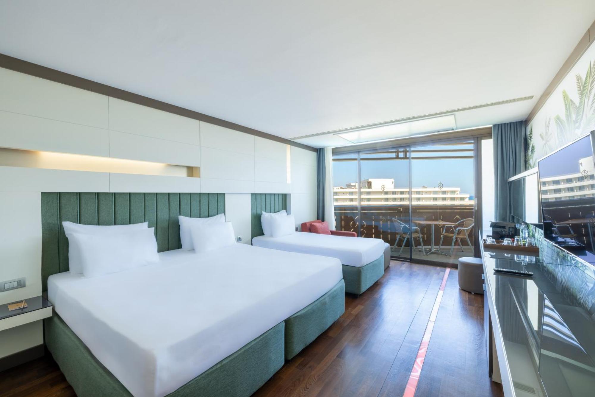 Nirvana Cosmopolitan Hotel - Convention & Sports Center Antalya Kültér fotó